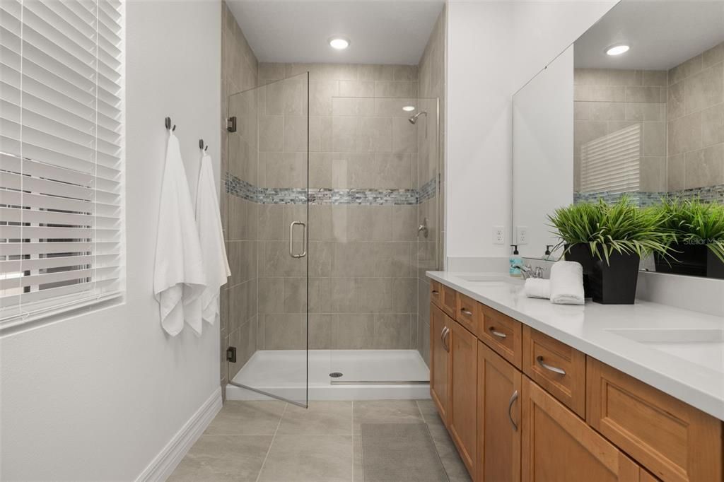 For Sale: $649,000 (3 beds, 2 baths, 1775 Square Feet)