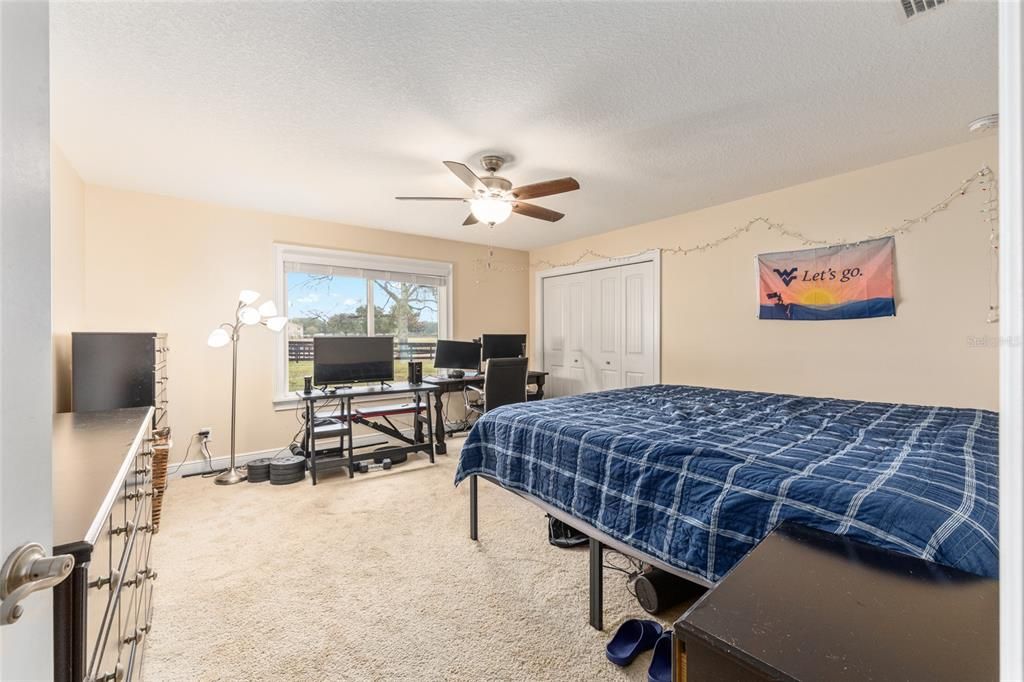 待售: $985,000 (4 贝兹, 3 浴室, 3723 平方英尺)