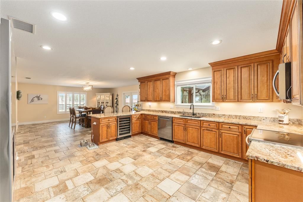 待售: $985,000 (4 贝兹, 3 浴室, 3723 平方英尺)