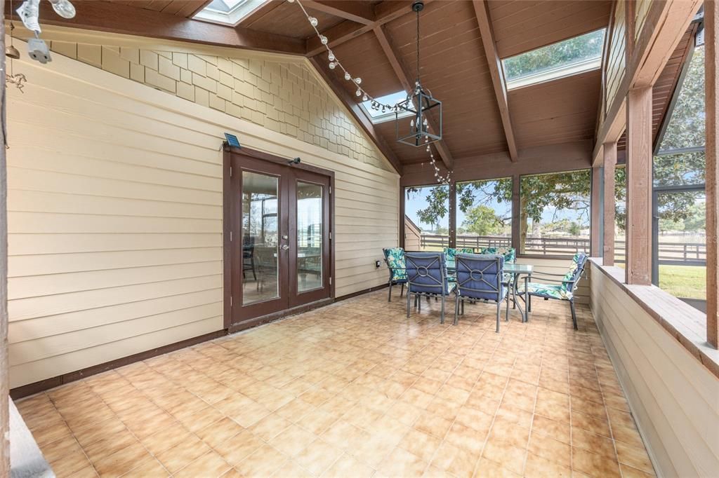 待售: $985,000 (4 贝兹, 3 浴室, 3723 平方英尺)