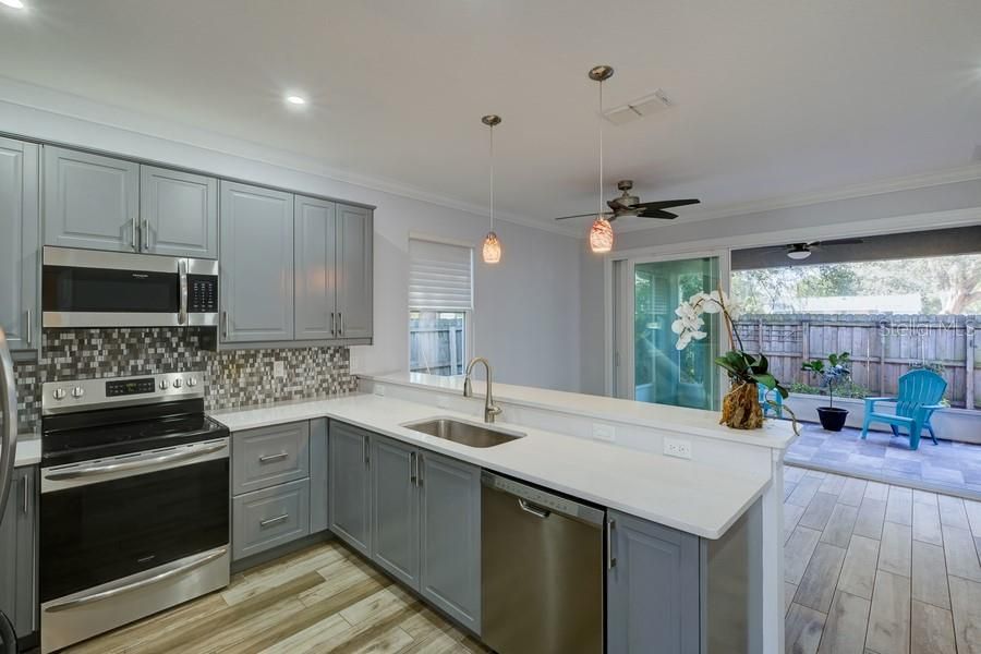 En Venta: $380,912 (2 camas, 2 baños, 1393 Pies cuadrados)