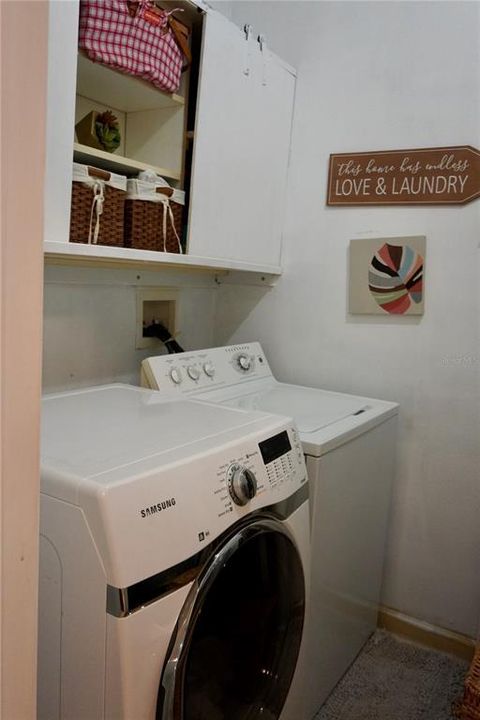 待售: $250,000 (3 贝兹, 2 浴室, 1351 平方英尺)