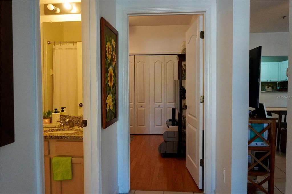 待售: $250,000 (3 贝兹, 2 浴室, 1351 平方英尺)