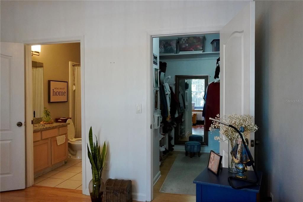 待售: $250,000 (3 贝兹, 2 浴室, 1351 平方英尺)