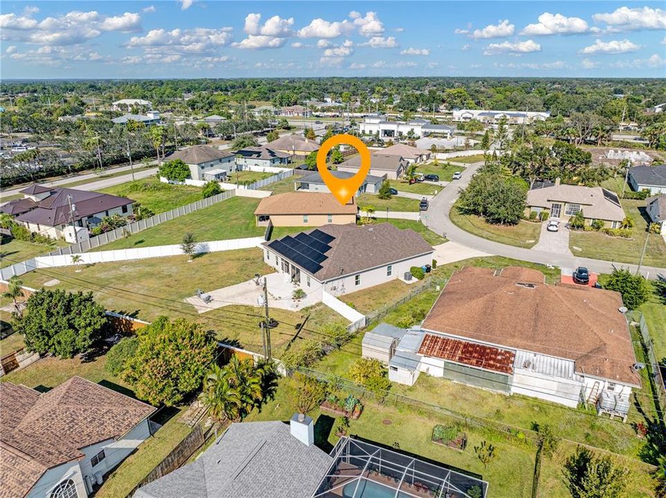 For Sale: $559,000 (4 beds, 3 baths, 2354 Square Feet)