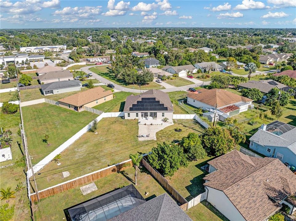 For Sale: $559,000 (4 beds, 3 baths, 2354 Square Feet)