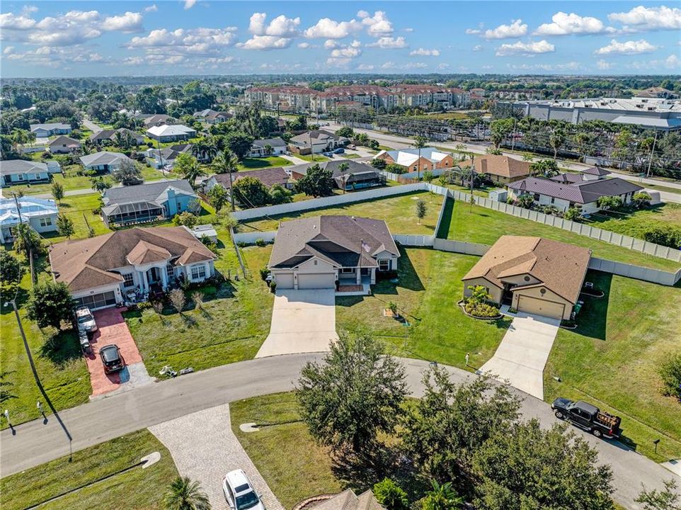 For Sale: $559,000 (4 beds, 3 baths, 2354 Square Feet)