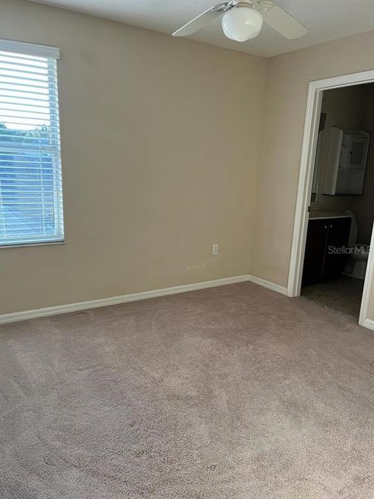 В аренду: $2,600 (2 спален, 2 ванн, 1200 Квадратных фут)