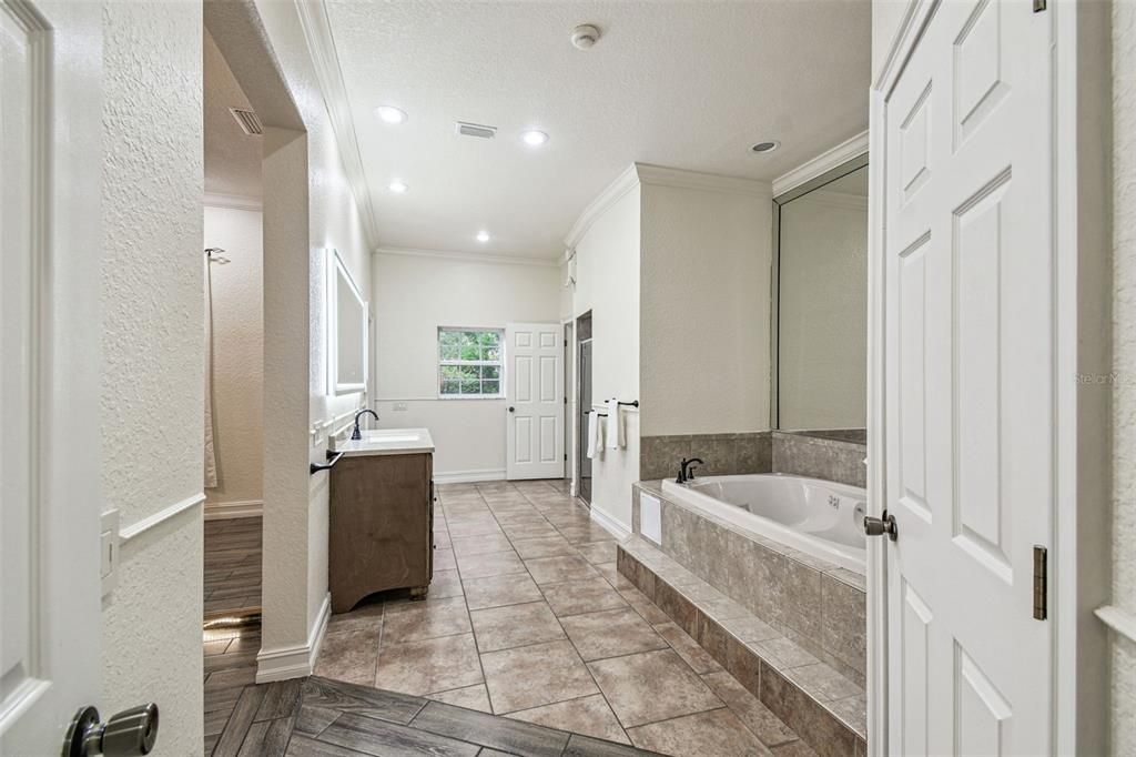 В аренду: $3,975 (4 спален, 2 ванн, 2489 Квадратных фут)