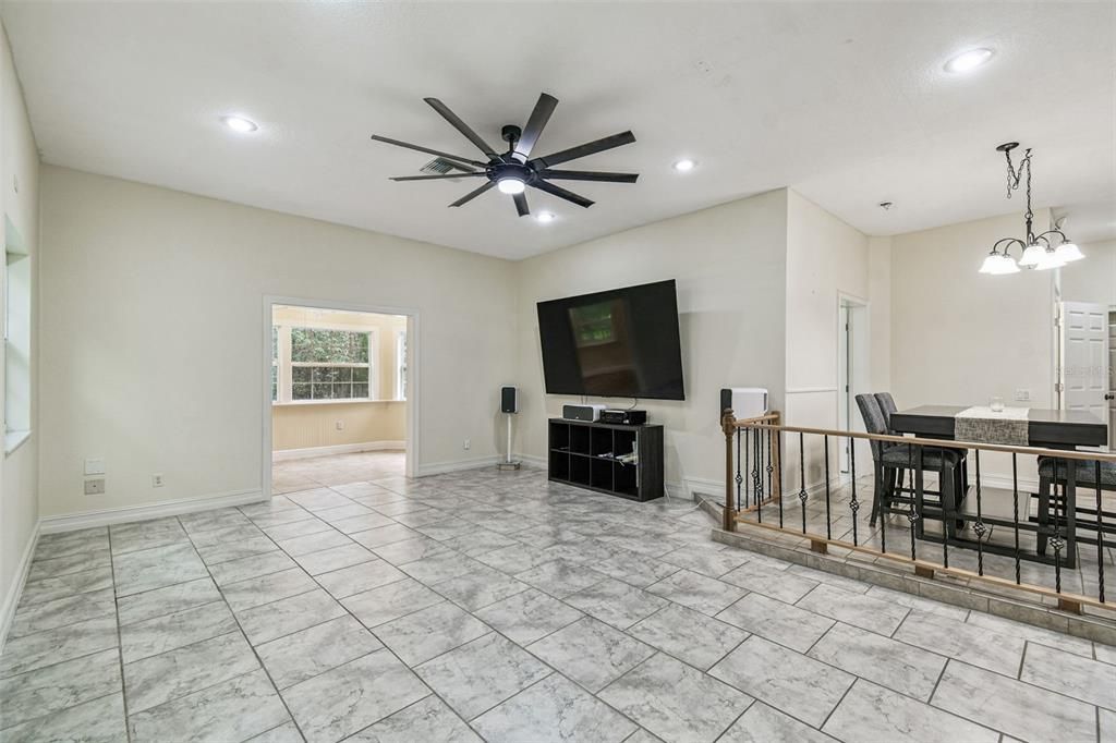 В аренду: $3,975 (4 спален, 2 ванн, 2489 Квадратных фут)