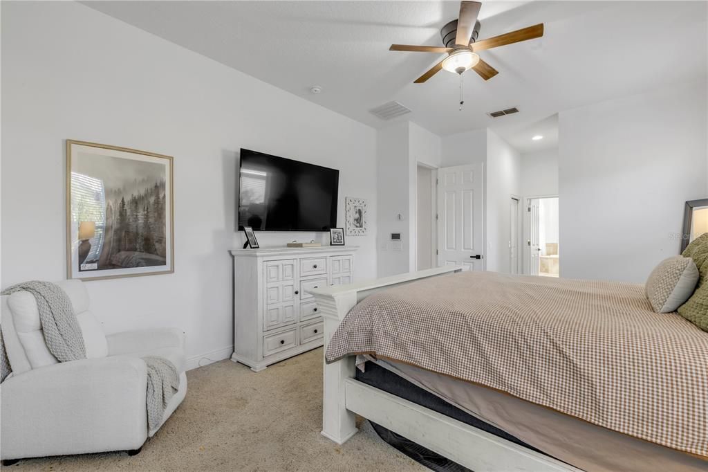 En Venta: $875,000 (5 camas, 4 baños, 3322 Pies cuadrados)