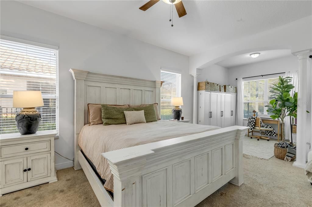 En Venta: $875,000 (5 camas, 4 baños, 3322 Pies cuadrados)