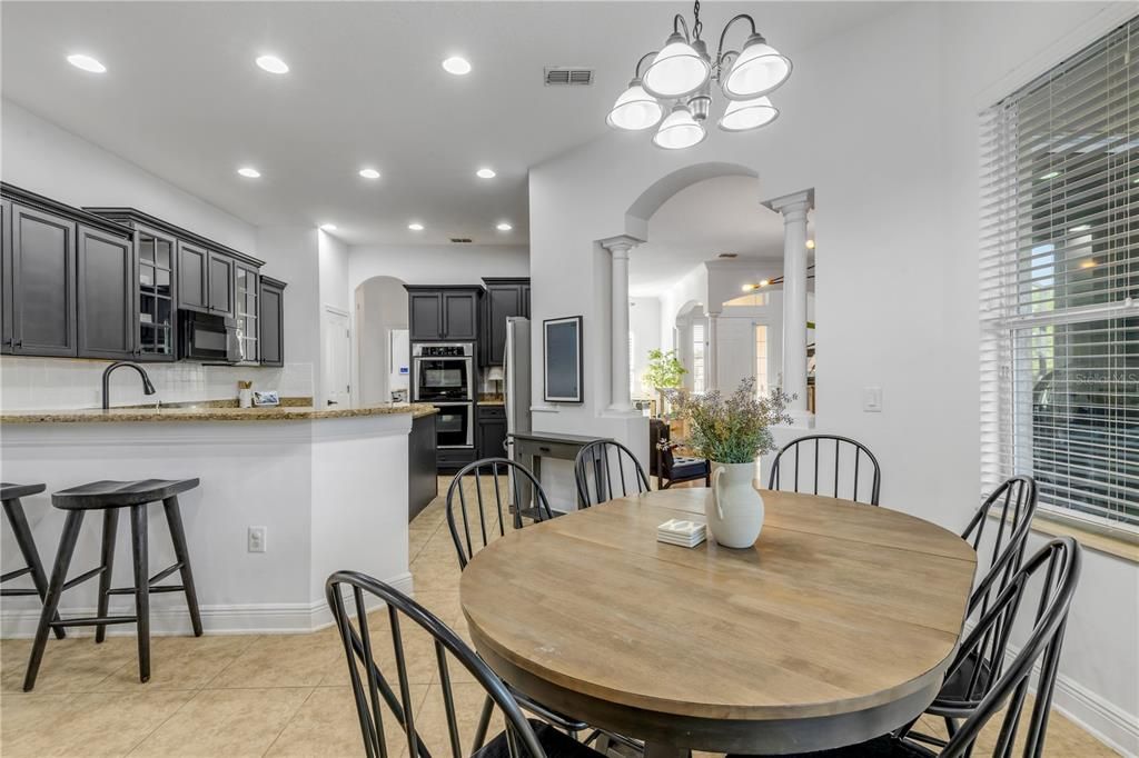 En Venta: $875,000 (5 camas, 4 baños, 3322 Pies cuadrados)