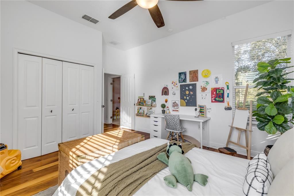 En Venta: $875,000 (5 camas, 4 baños, 3322 Pies cuadrados)