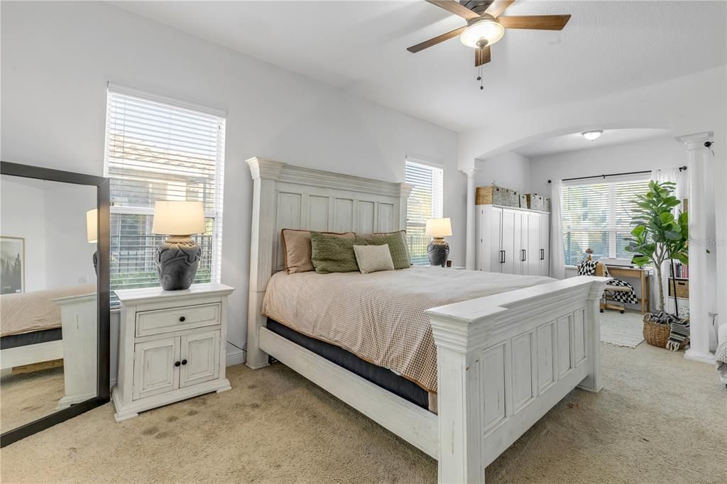 En Venta: $875,000 (5 camas, 4 baños, 3322 Pies cuadrados)