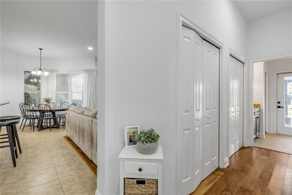 En Venta: $875,000 (5 camas, 4 baños, 3322 Pies cuadrados)