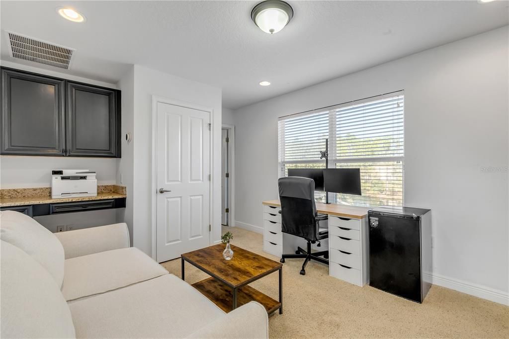 En Venta: $875,000 (5 camas, 4 baños, 3322 Pies cuadrados)