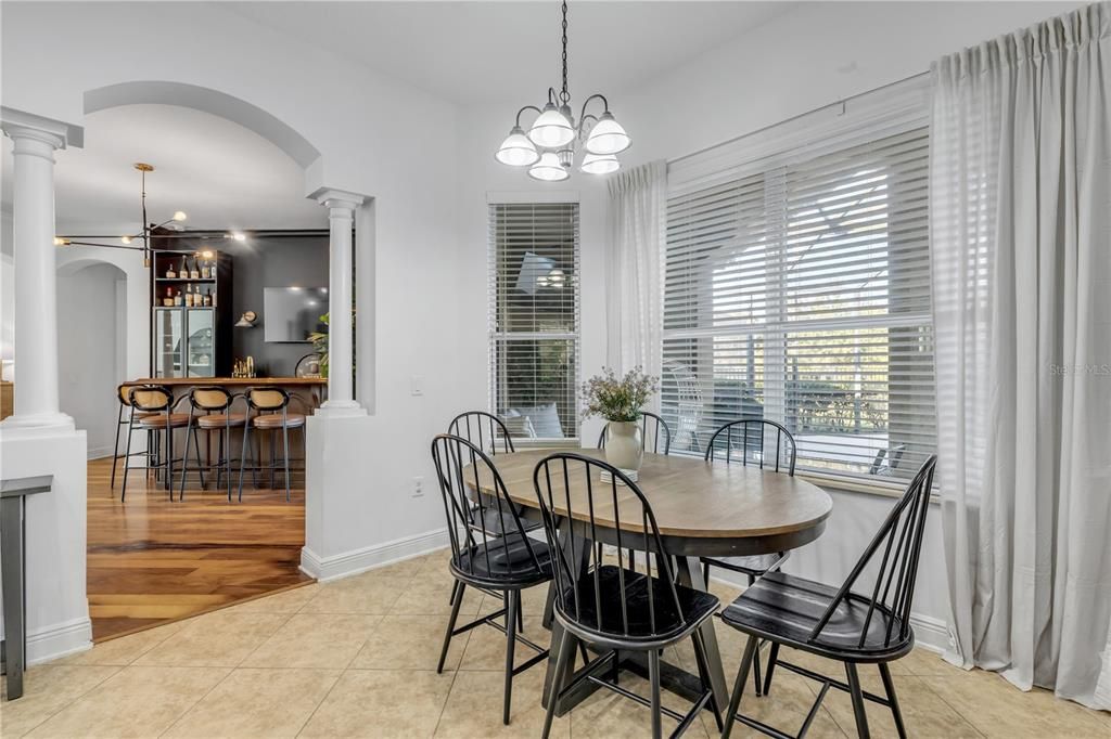 En Venta: $875,000 (5 camas, 4 baños, 3322 Pies cuadrados)