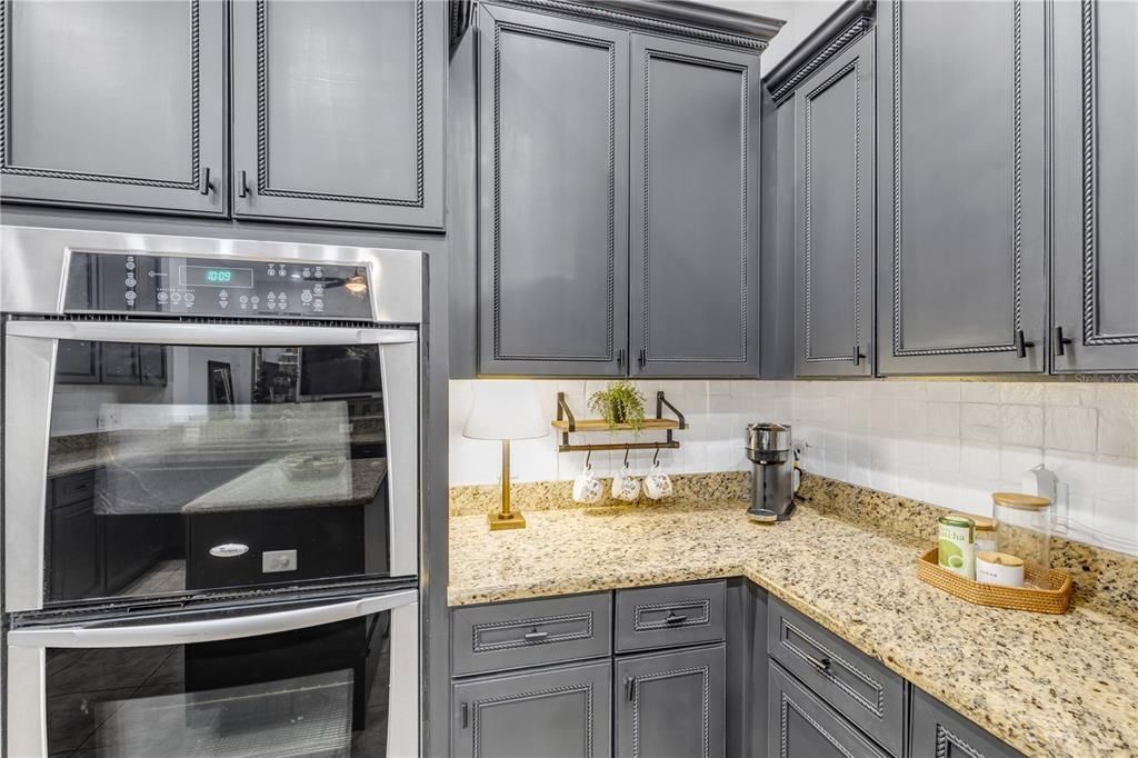 En Venta: $875,000 (5 camas, 4 baños, 3322 Pies cuadrados)