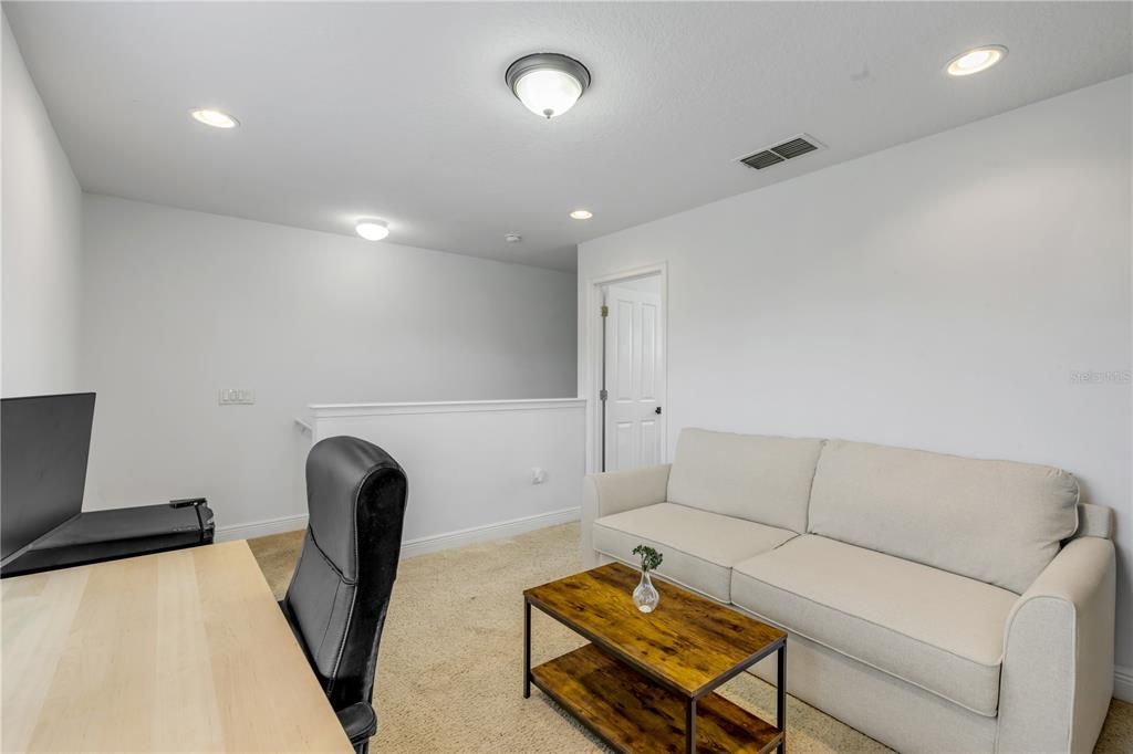 En Venta: $875,000 (5 camas, 4 baños, 3322 Pies cuadrados)