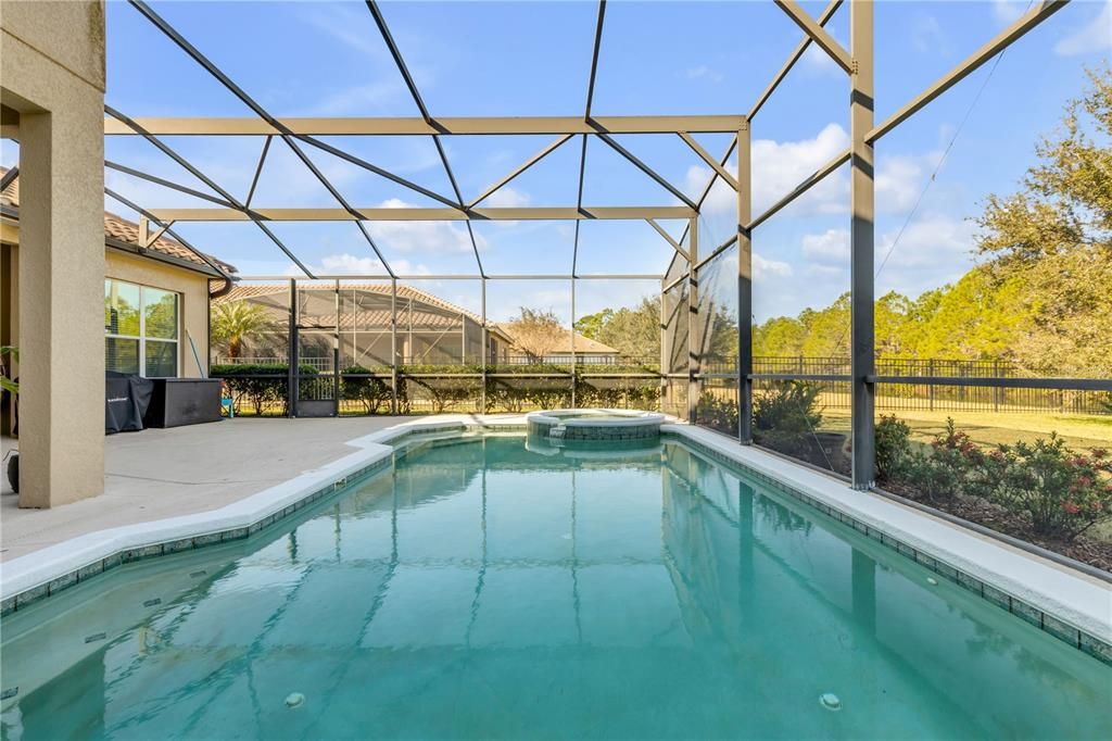 En Venta: $875,000 (5 camas, 4 baños, 3322 Pies cuadrados)