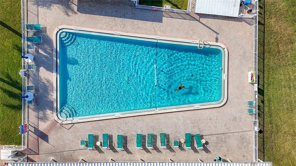 На продажу: $325,000 (2 спален, 2 ванн, 1400 Квадратных фут)