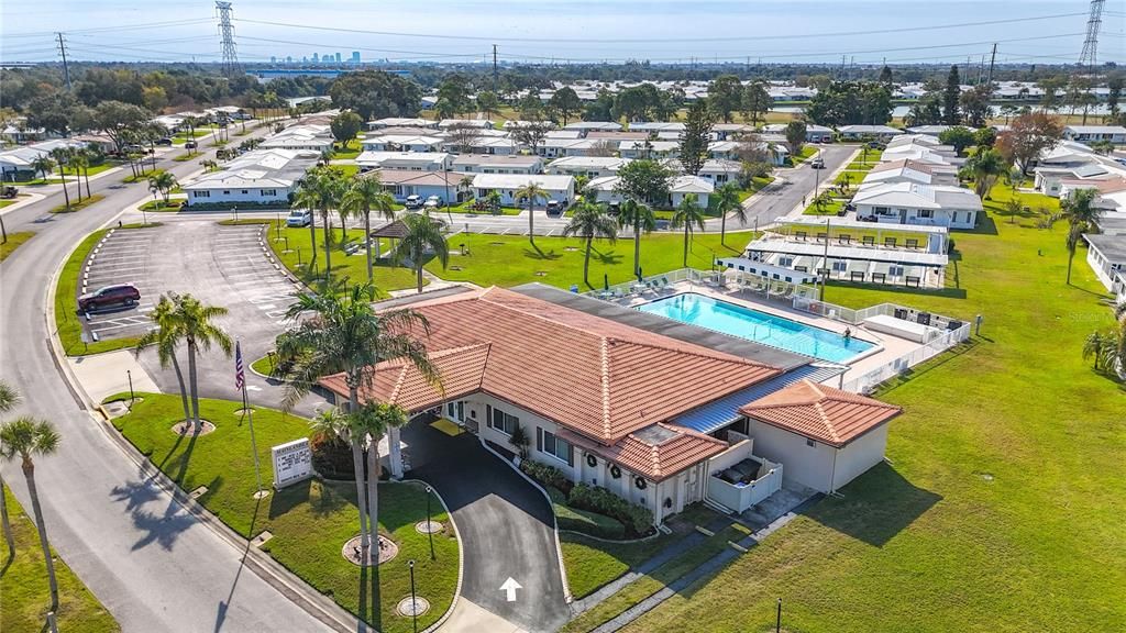 На продажу: $325,000 (2 спален, 2 ванн, 1400 Квадратных фут)