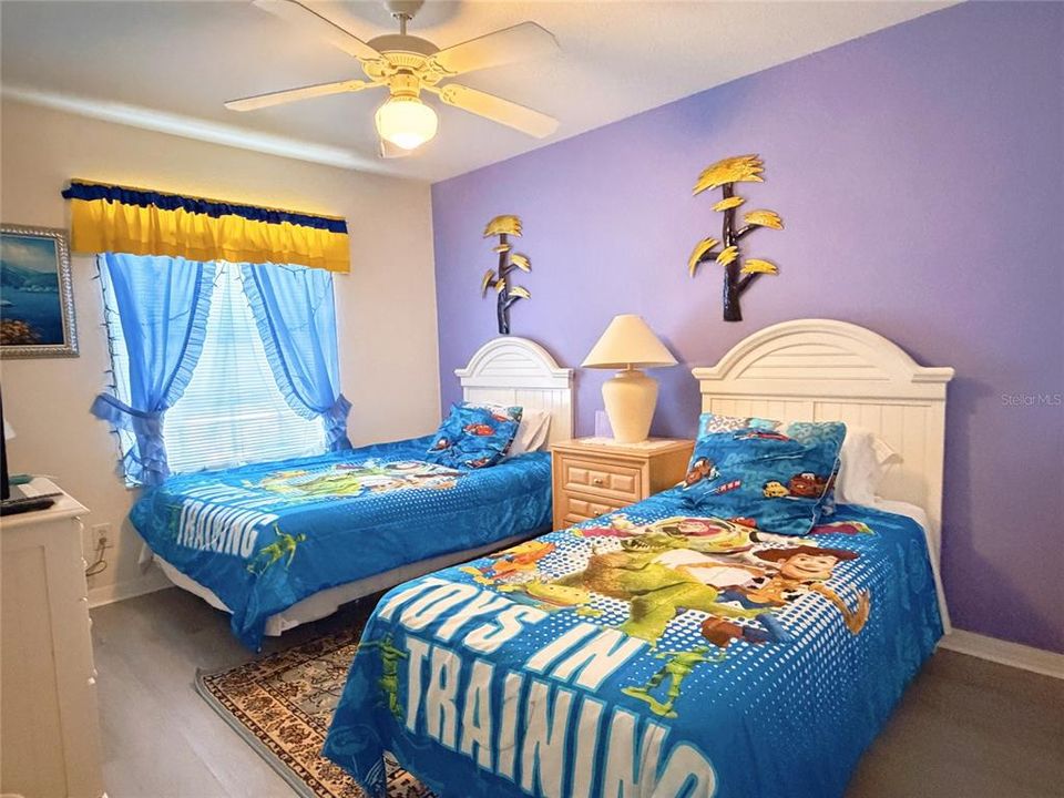 出租: $2,750 (5 贝兹, 4 浴室, 2277 平方英尺)