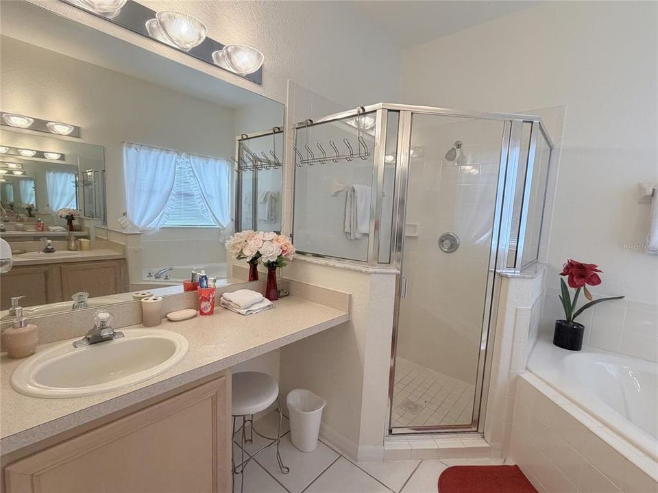 出租: $2,750 (5 贝兹, 4 浴室, 2277 平方英尺)