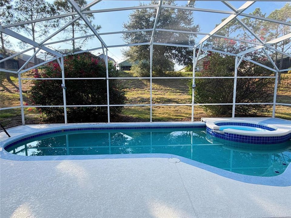 出租: $2,750 (5 贝兹, 4 浴室, 2277 平方英尺)