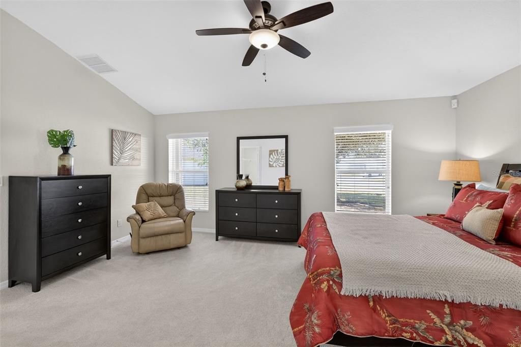 For Sale: $275,000 (3 beds, 2 baths, 1780 Square Feet)