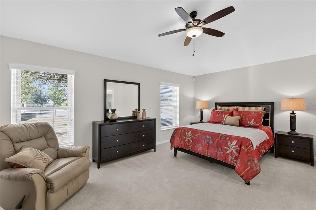 For Sale: $275,000 (3 beds, 2 baths, 1780 Square Feet)