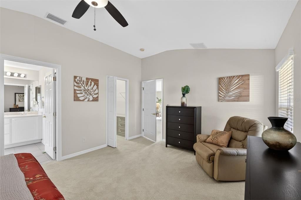 For Sale: $275,000 (3 beds, 2 baths, 1780 Square Feet)