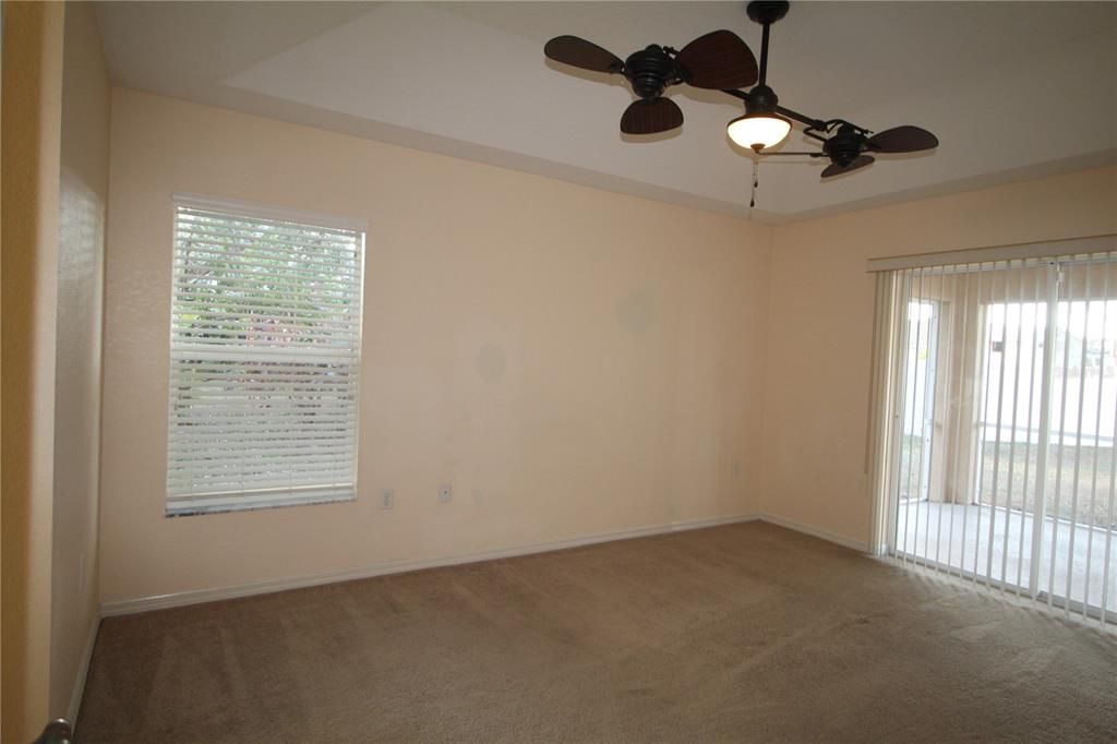 待售: $345,000 (3 贝兹, 2 浴室, 1739 平方英尺)