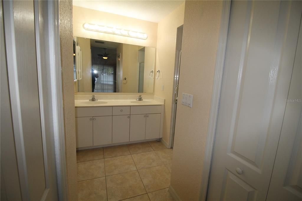 待售: $345,000 (3 贝兹, 2 浴室, 1739 平方英尺)