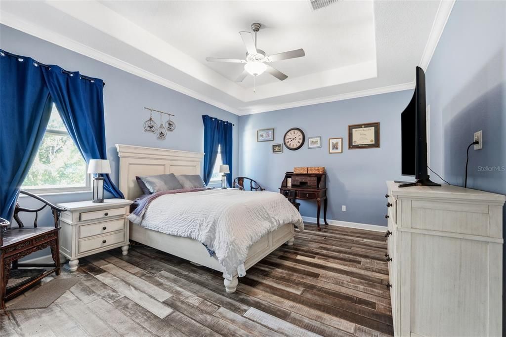 For Sale: $489,900 (4 beds, 3 baths, 2061 Square Feet)