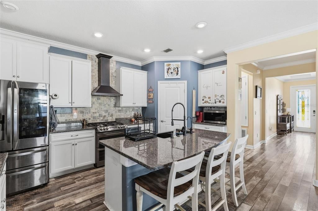 For Sale: $489,900 (4 beds, 3 baths, 2061 Square Feet)