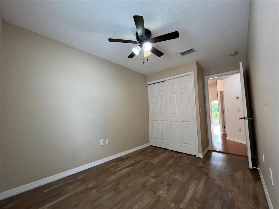 En Renta: $2,595 (3 camas, 2 baños, 1280 Pies cuadrados)