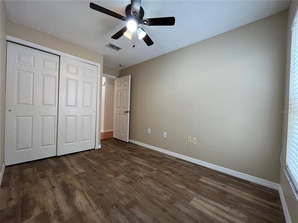 En Renta: $2,595 (3 camas, 2 baños, 1280 Pies cuadrados)