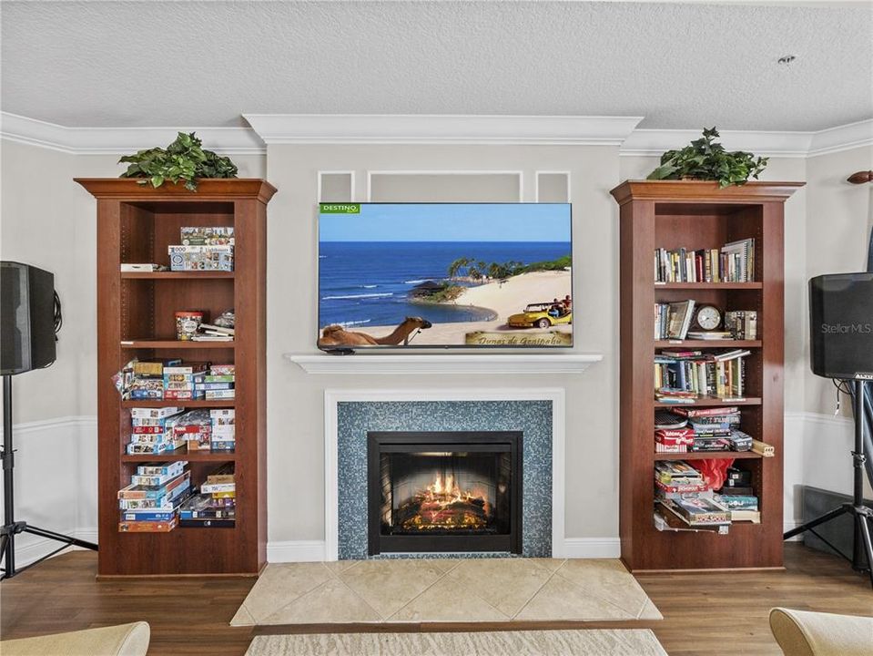 En Venta: $198,900 (3 camas, 2 baños, 1384 Pies cuadrados)