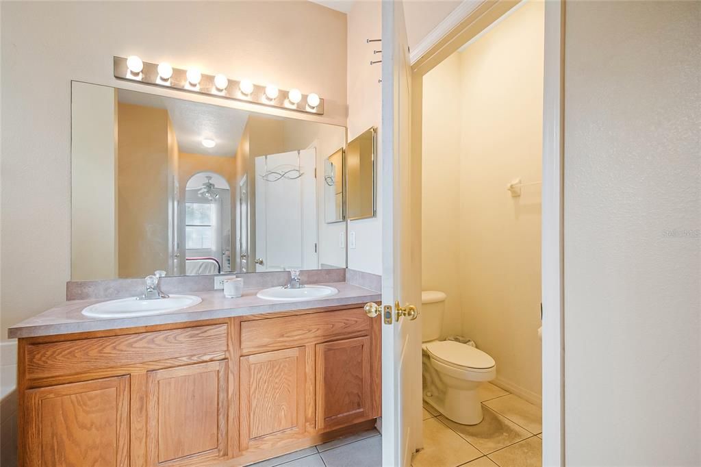 En Venta: $379,995 (3 camas, 2 baños, 1774 Pies cuadrados)