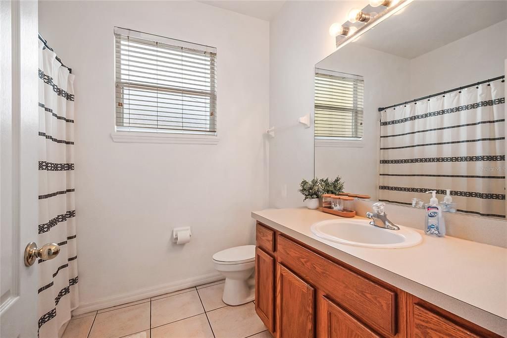 En Venta: $379,995 (3 camas, 2 baños, 1774 Pies cuadrados)