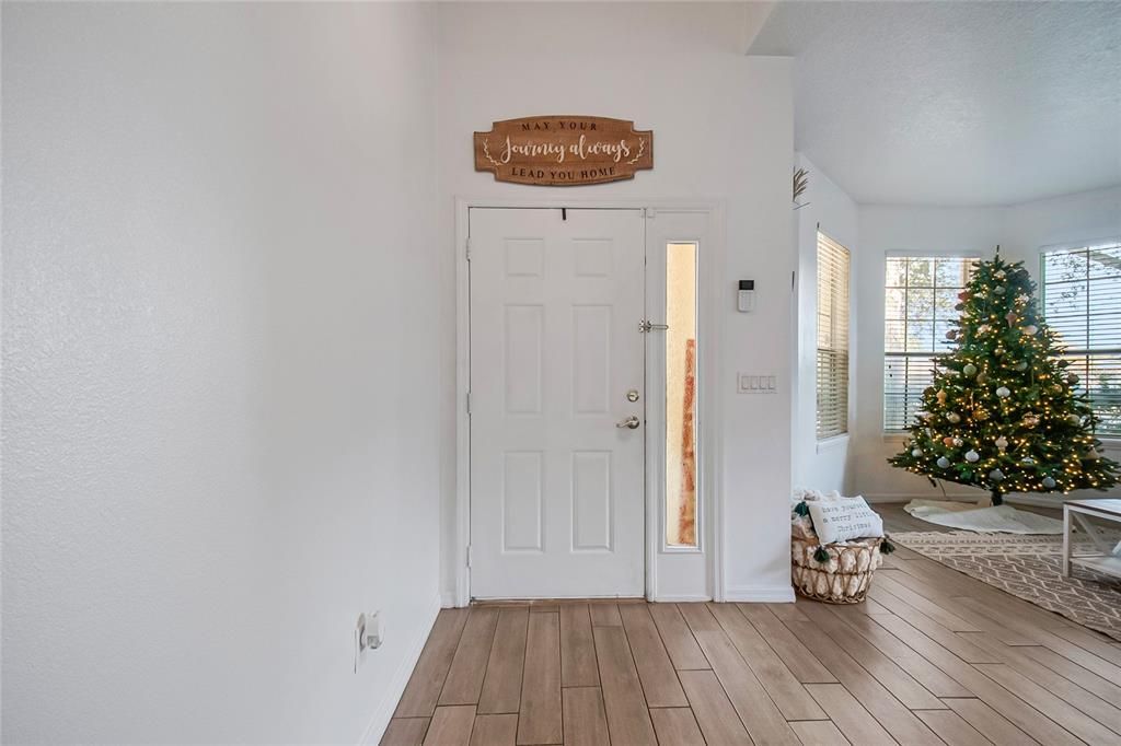 En Venta: $379,995 (3 camas, 2 baños, 1774 Pies cuadrados)