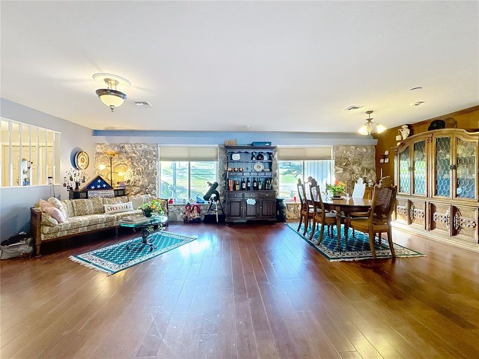 На продажу: $725,000 (3 спален, 3 ванн, 3504 Квадратных фут)