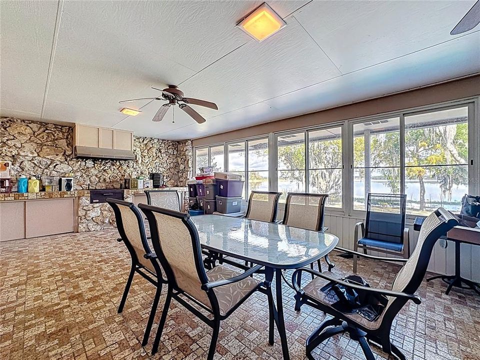 На продажу: $725,000 (3 спален, 3 ванн, 3504 Квадратных фут)