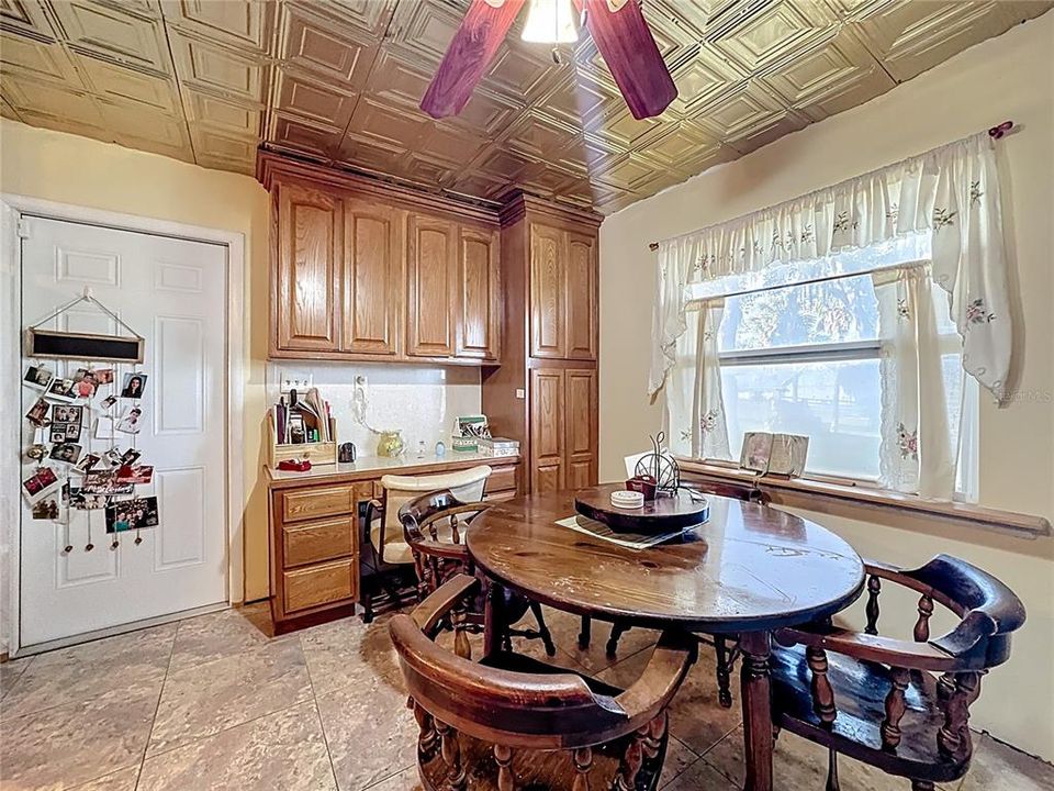 На продажу: $725,000 (3 спален, 3 ванн, 3504 Квадратных фут)