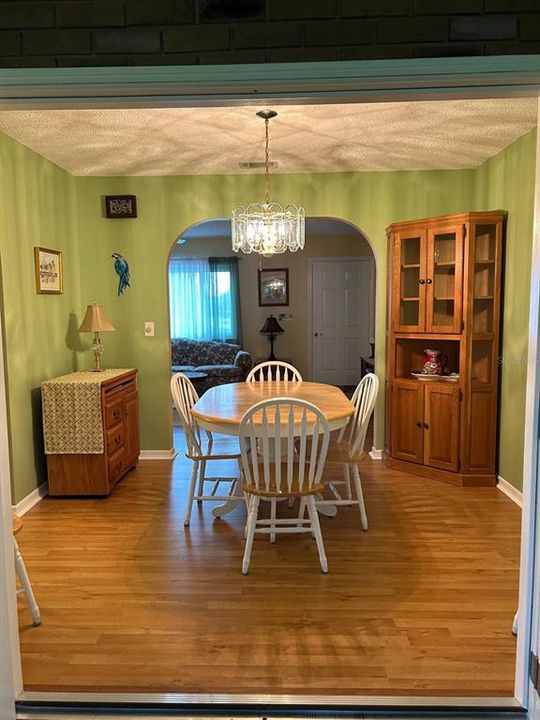 En Renta: $2,300 (2 camas, 2 baños, 1296 Pies cuadrados)