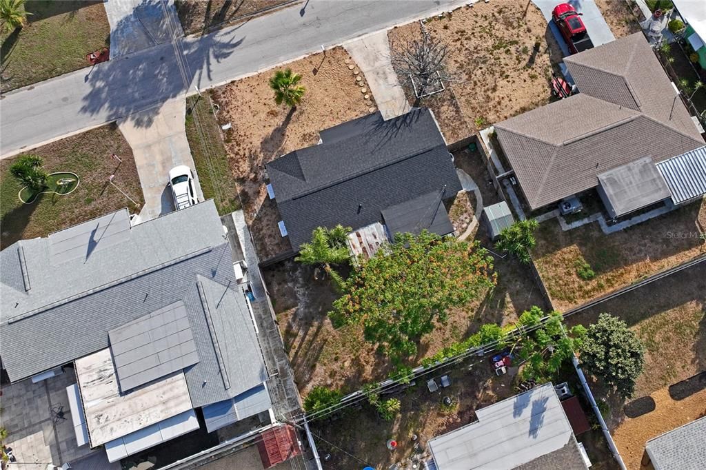 На продажу: $245,000 (2 спален, 1 ванн, 1076 Квадратных фут)