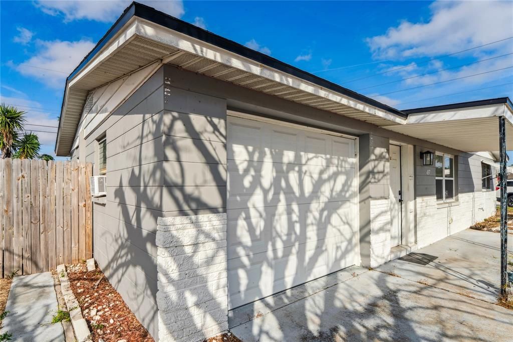 На продажу: $245,000 (2 спален, 1 ванн, 1076 Квадратных фут)