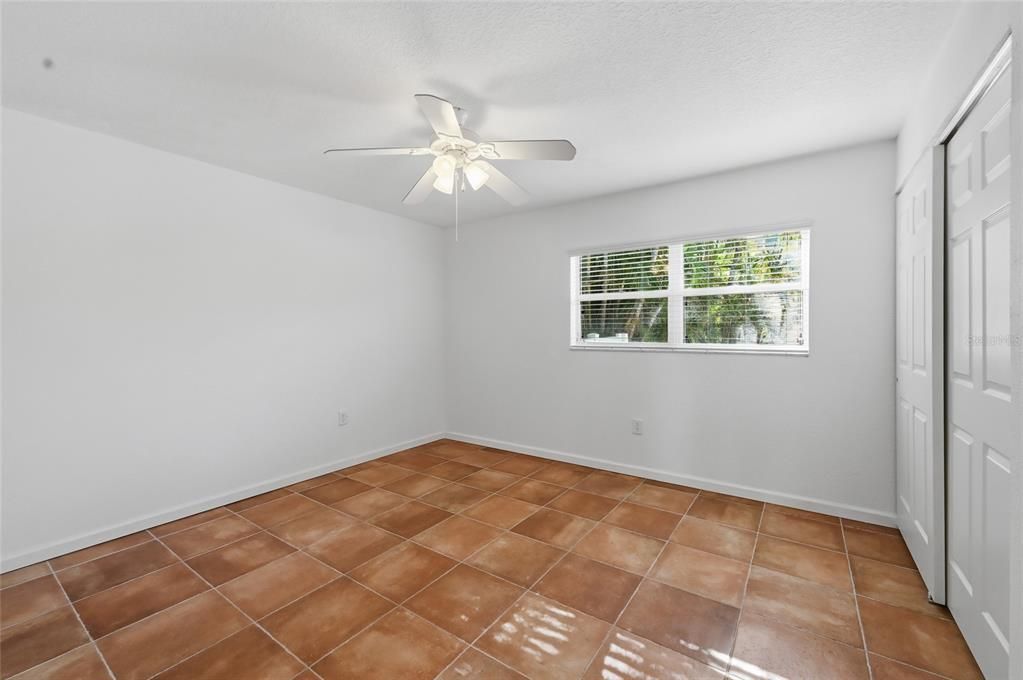 For Sale: $1,095,000 (2 beds, 2 baths, 1120 Square Feet)